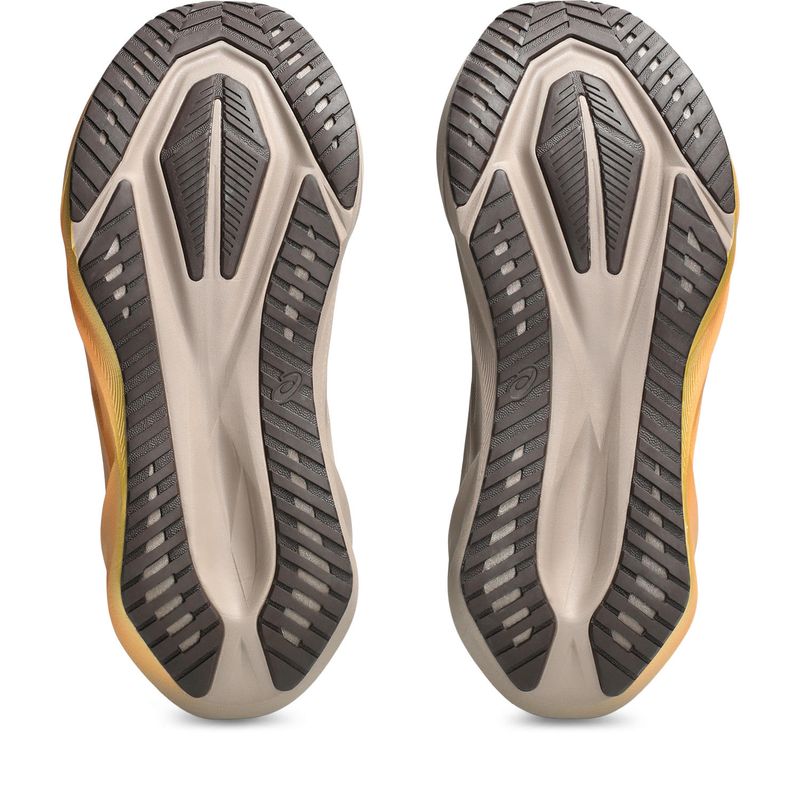 Zapatillas-ASICS-Novablast-5-Luxe