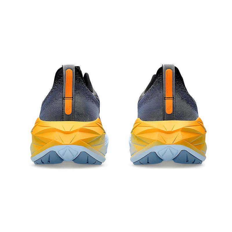 Zapatillas-ASICS-Novablast-4