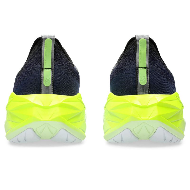 Zapatillas-ASICS-Novablast-4